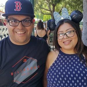 Meet your Posher, Elena